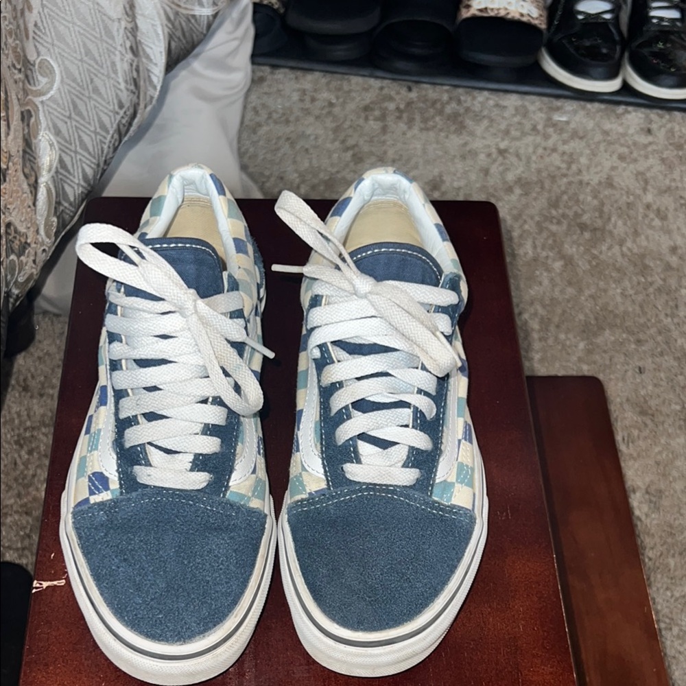 Vans Women's Blue and White Checkered Sneakers